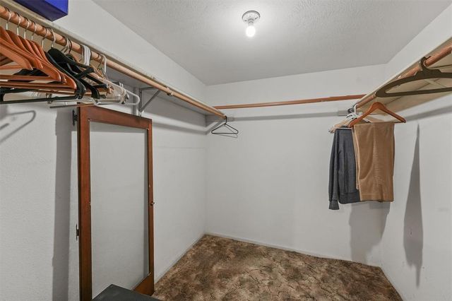 14 Walker Trail, Huntsville, TX 77320