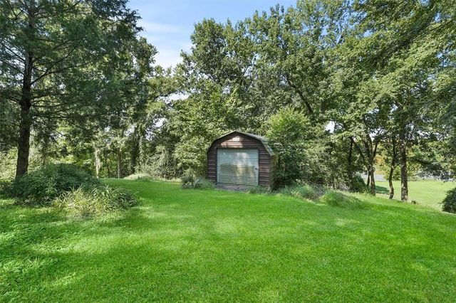 14 Walker Trail, Huntsville, TX 77320