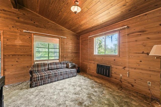 14 Walker Trail, Huntsville, TX 77320