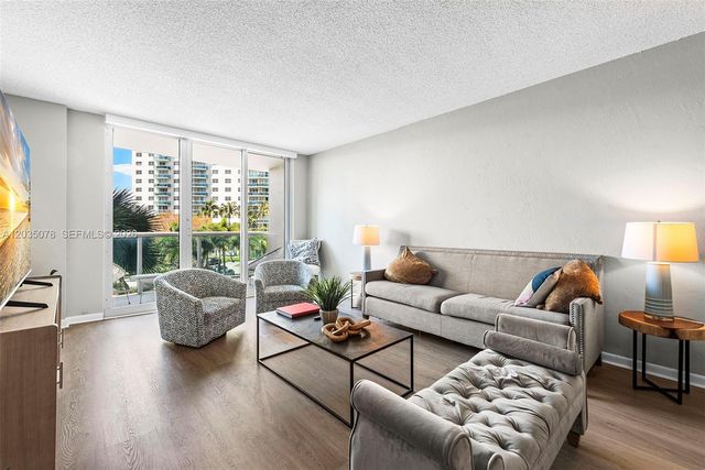 19380 Collins Ave 317, Sunny Isles Beach, FL 33160