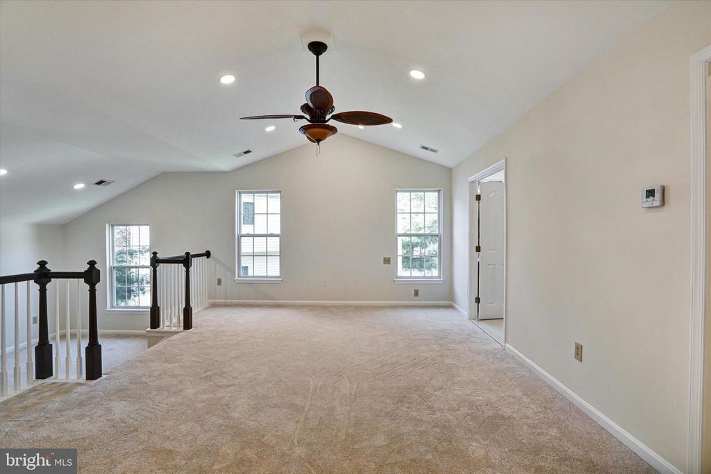 Image 17 of property listing at 6405 QUIET NIGHT RIDE, Columbia, MD 21044