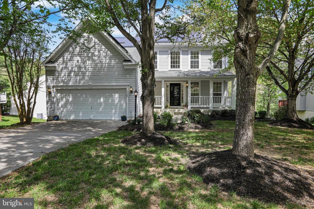 Image 2 of property listing at 6405 QUIET NIGHT RIDE, Columbia, MD 21044