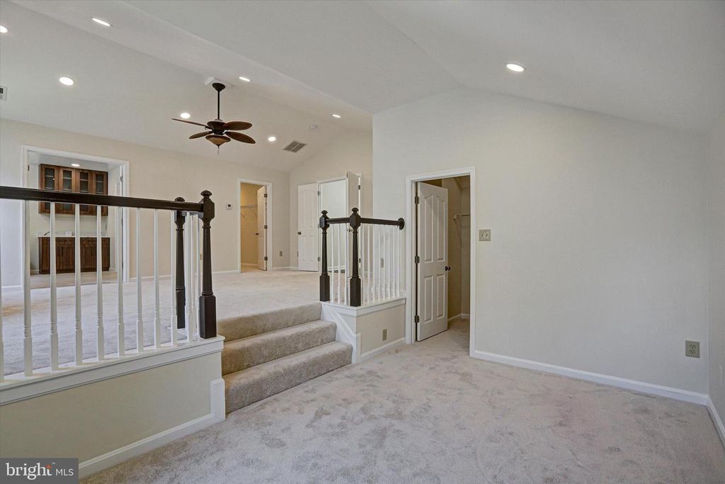 Image 21 of property listing at 6405 QUIET NIGHT RIDE, Columbia, MD 21044