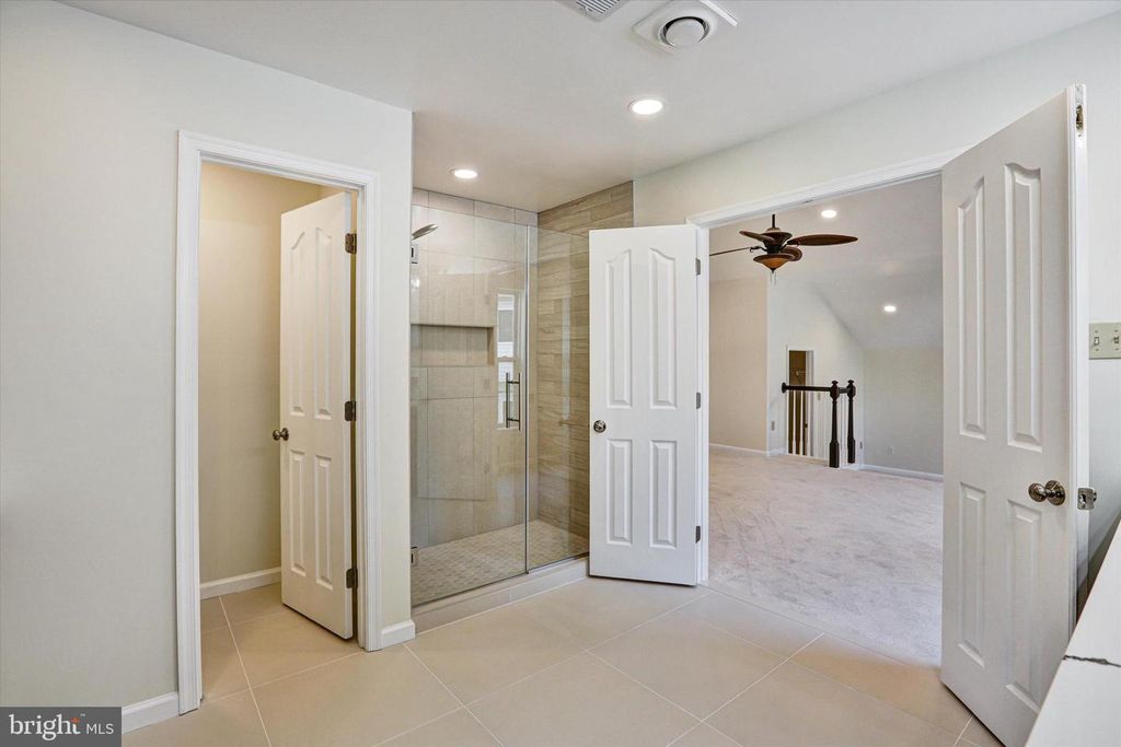 Image 24 of property listing at 6405 QUIET NIGHT RIDE, Columbia, MD 21044