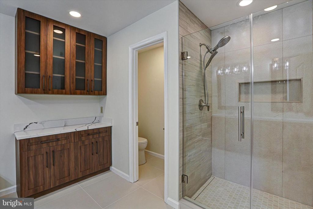 Image 25 of property listing at 6405 QUIET NIGHT RIDE, Columbia, MD 21044