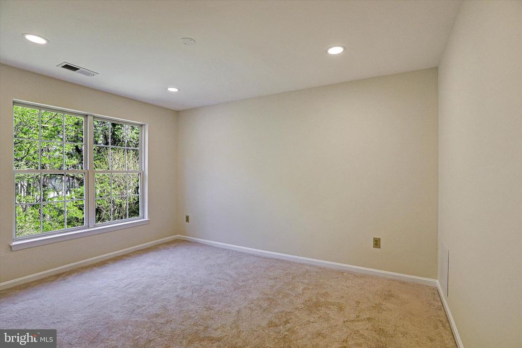 Image 32 of property listing at 6405 QUIET NIGHT RIDE, Columbia, MD 21044