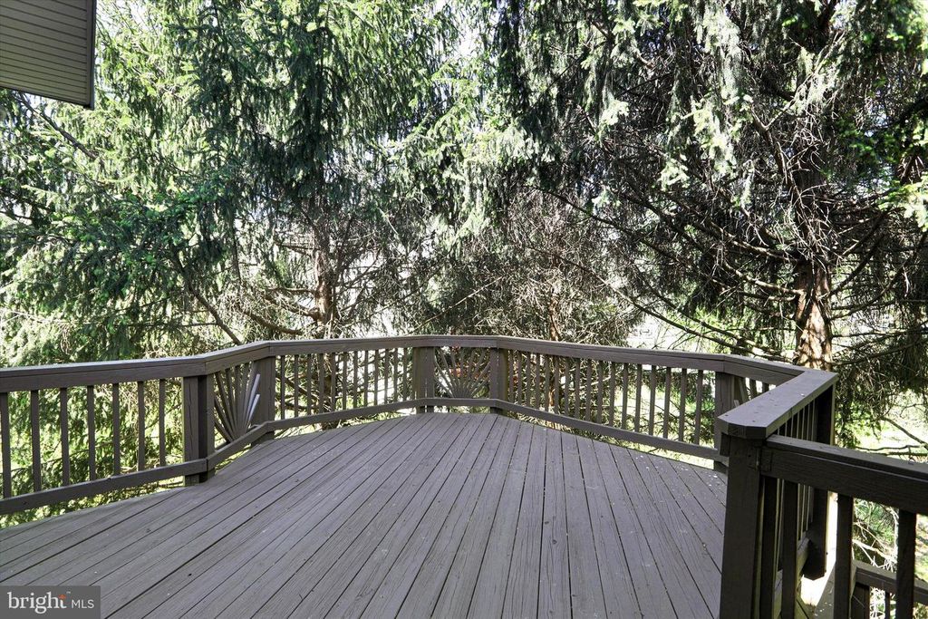 Image 45 of property listing at 6405 QUIET NIGHT RIDE, Columbia, MD 21044