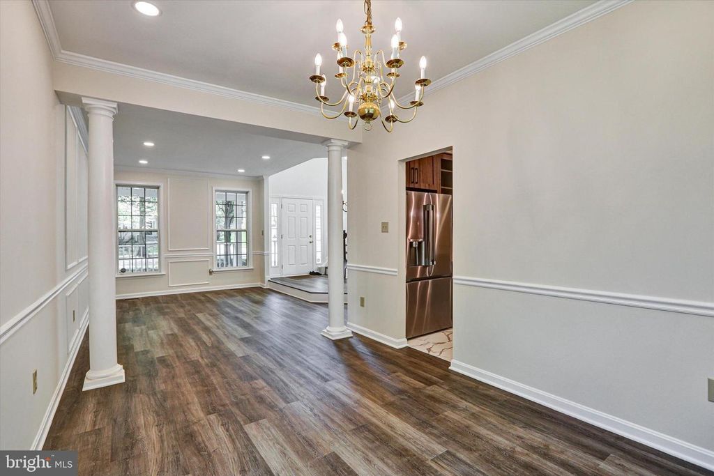 Image 7 of property listing at 6405 QUIET NIGHT RIDE, Columbia, MD 21044