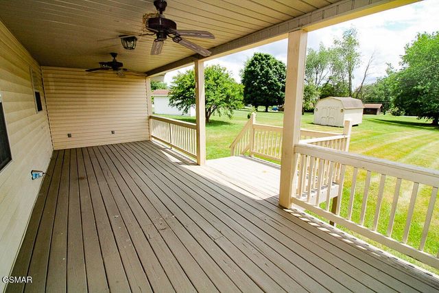 311 Newman Drive, Kodak, TN 37764