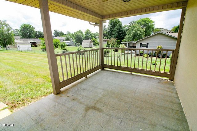 311 Newman Drive, Kodak, TN 37764