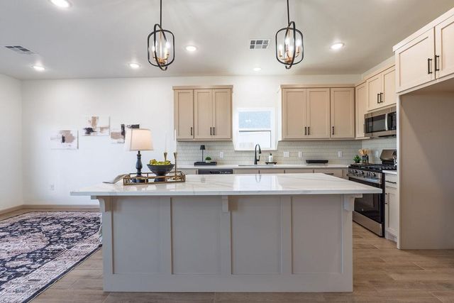 6205 Buckhorn Trail, Shawnee, OK 74804