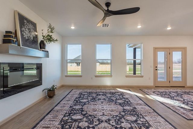 6205 Buckhorn Trail, Shawnee, OK 74804