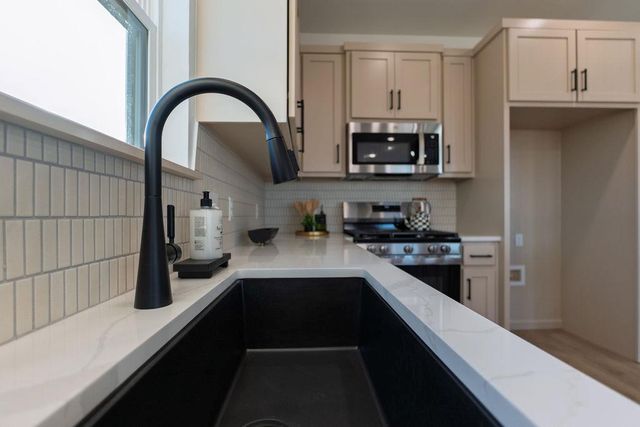 6205 Buckhorn Trail, Shawnee, OK 74804