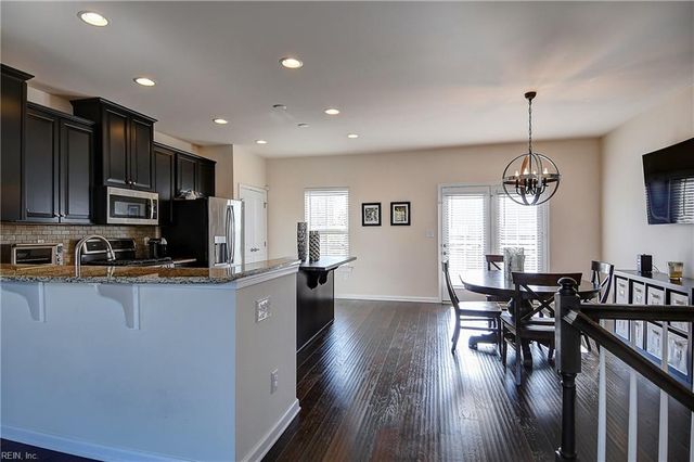 5656 Freewill LN, Virginia Beach, VA 23464