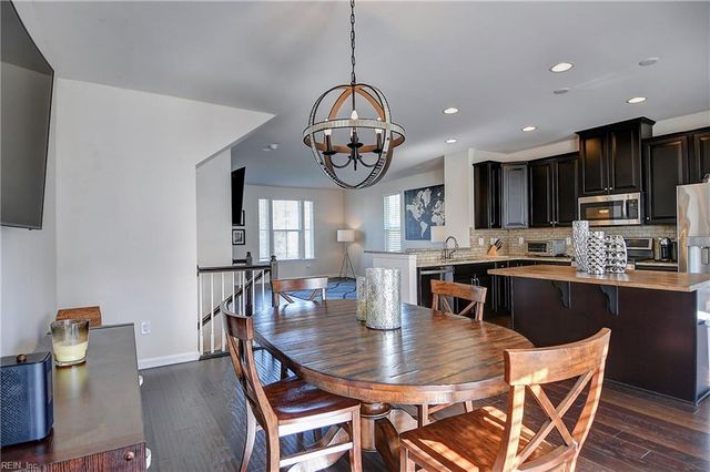 5656 Freewill LN, Virginia Beach, VA 23464