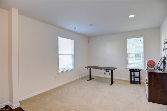 5656 Freewill LN, Virginia Beach, VA 23464