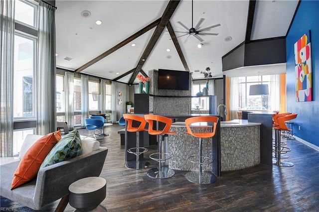 5656 Freewill LN, Virginia Beach, VA 23464