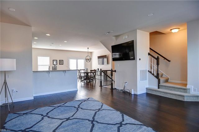 5656 Freewill LN, Virginia Beach, VA 23464