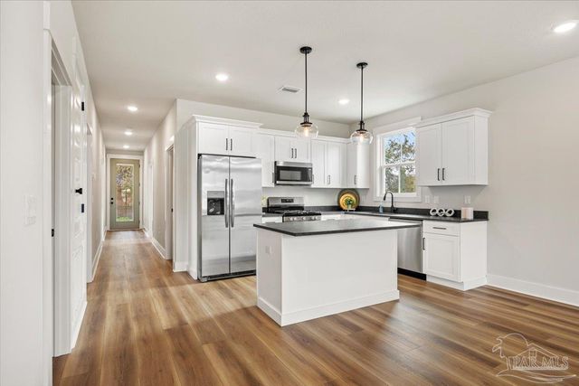 14 Sulu Dr, Pensacola, FL 32507