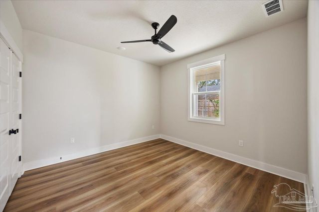 14 Sulu Dr, Pensacola, FL 32507