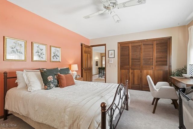 310 Tonawanda Trail SW, Hartville, OH 44632