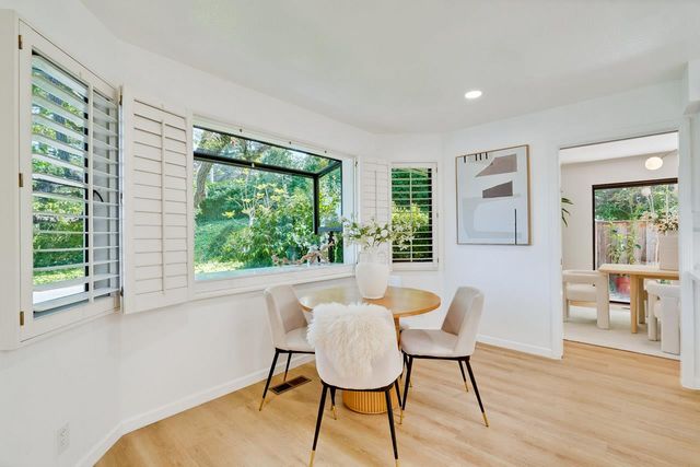 23000 Stonebridge, Cupertino, CA 95014