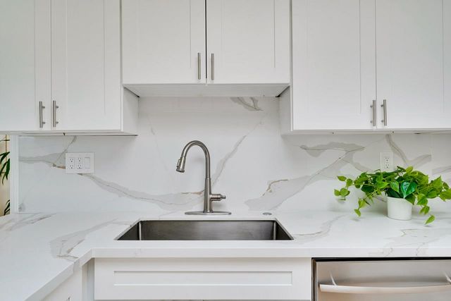 23000 Stonebridge, Cupertino, CA 95014