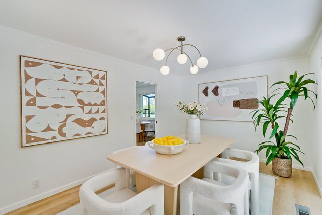 23000 Stonebridge, Cupertino, CA 95014