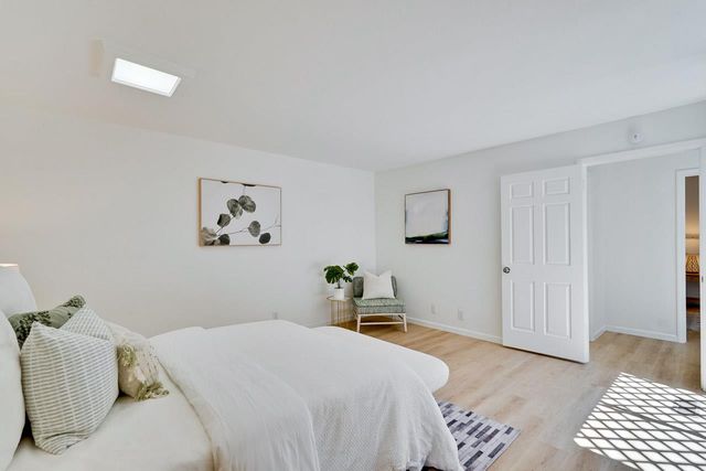 23000 Stonebridge, Cupertino, CA 95014