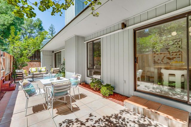 23000 Stonebridge, Cupertino, CA 95014