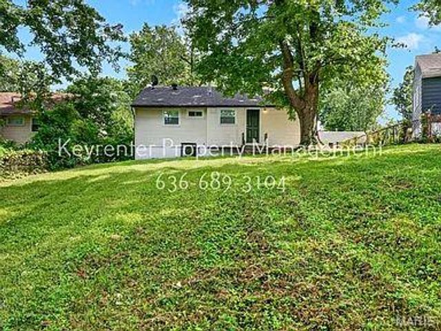 10617 Dunkeld Circle, Unincorporated, MO 63137