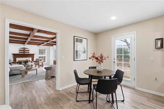 8417 W 113th Terrace, Overland Park, KS 66210