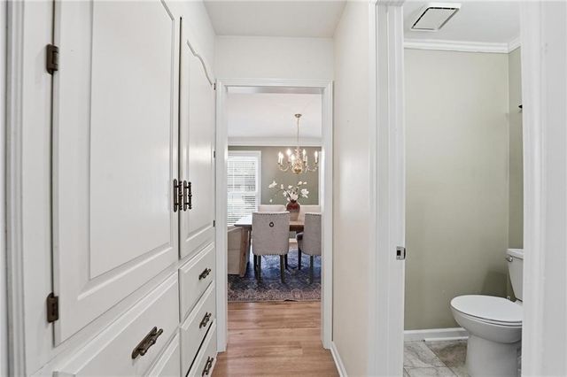 8417 W 113th Terrace, Overland Park, KS 66210