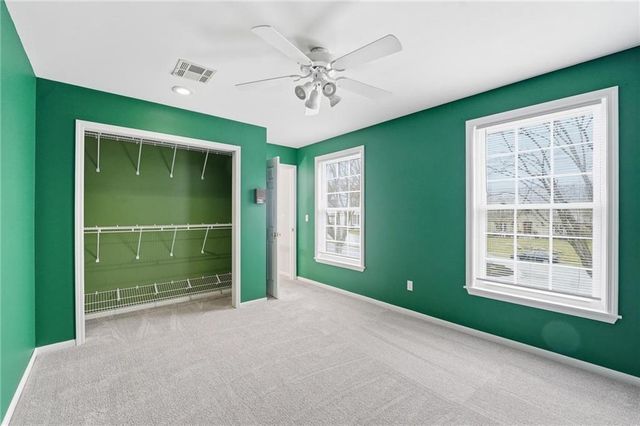 8417 W 113th Terrace, Overland Park, KS 66210