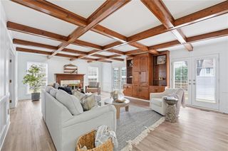 8417 W 113th Terrace, Overland Park, KS 66210