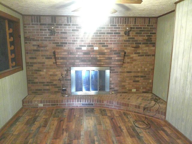 1042 Barrows Mill RD, Martinsville, VA 24112