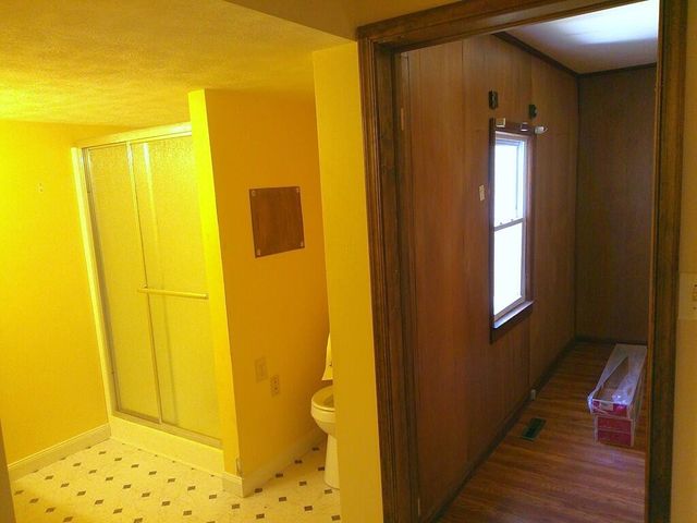 1042 Barrows Mill RD, Martinsville, VA 24112