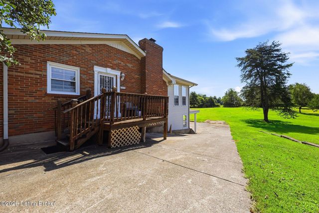 408 Hillcreek Rd, Shepherdsville, KY 40165