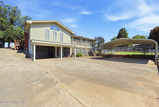 408 Hillcreek Rd, Shepherdsville, KY 40165