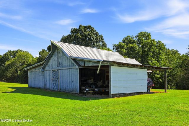 408 Hillcreek Rd, Shepherdsville, KY 40165