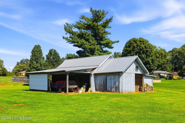 408 Hillcreek Rd, Shepherdsville, KY 40165