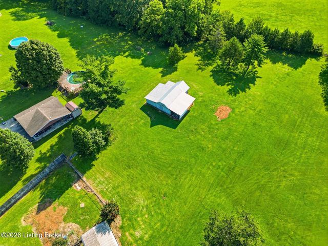 408 Hillcreek Rd, Shepherdsville, KY 40165