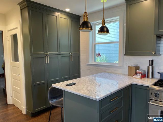 5 Saint Clair, Rutherford, NJ 07070