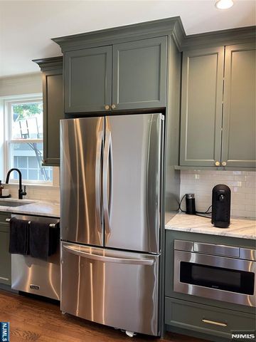 5 Saint Clair, Rutherford, NJ 07070