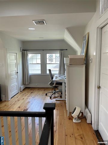 5 Saint Clair, Rutherford, NJ 07070