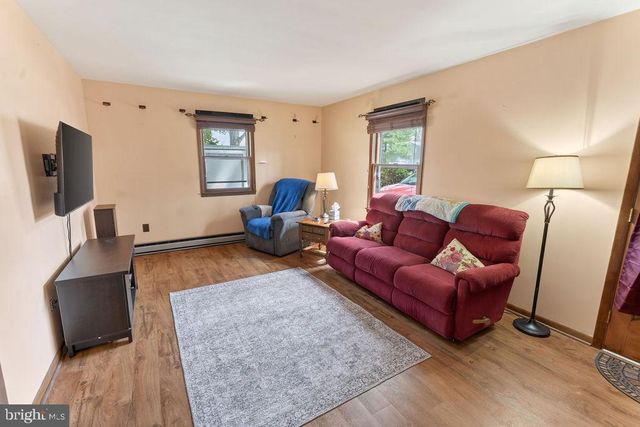 352 CAREY AVE, Salisbury, MD 21804