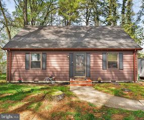 352 CAREY AVE, Salisbury, MD 21804