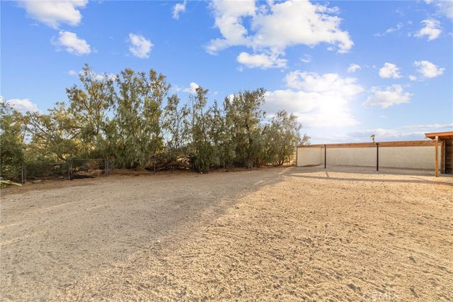 73111 18th Ave, Desert Hot Springs, CA 92241