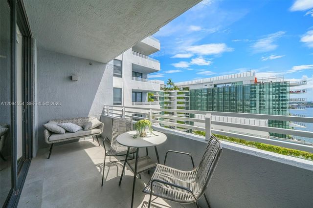 1330 West Avenue 1506, Miami Beach, FL 33139
