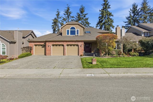 12446 NE 162nd Street, Woodinville, WA 98072